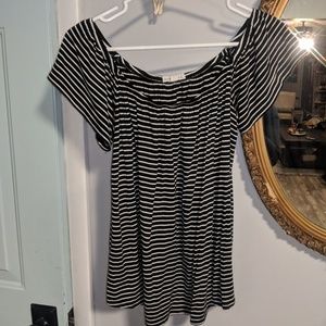 Socialite Black & White striped scope neck shirt
